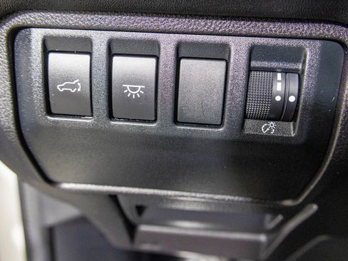 Used 2024 Subaru Ascent Onyx Edition image 35