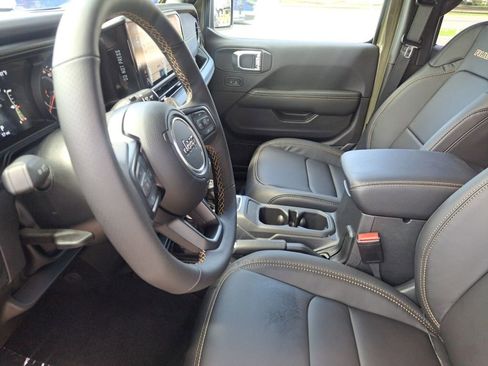 New 2025 Jeep Wrangler Unlimited Rubicon 392 image 18