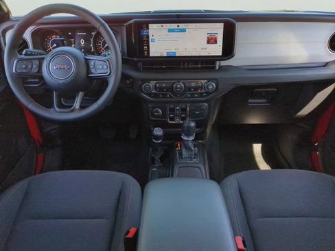 Used 2026 Jeep Wrangler Unlimited Sport AWD/4WD image 2