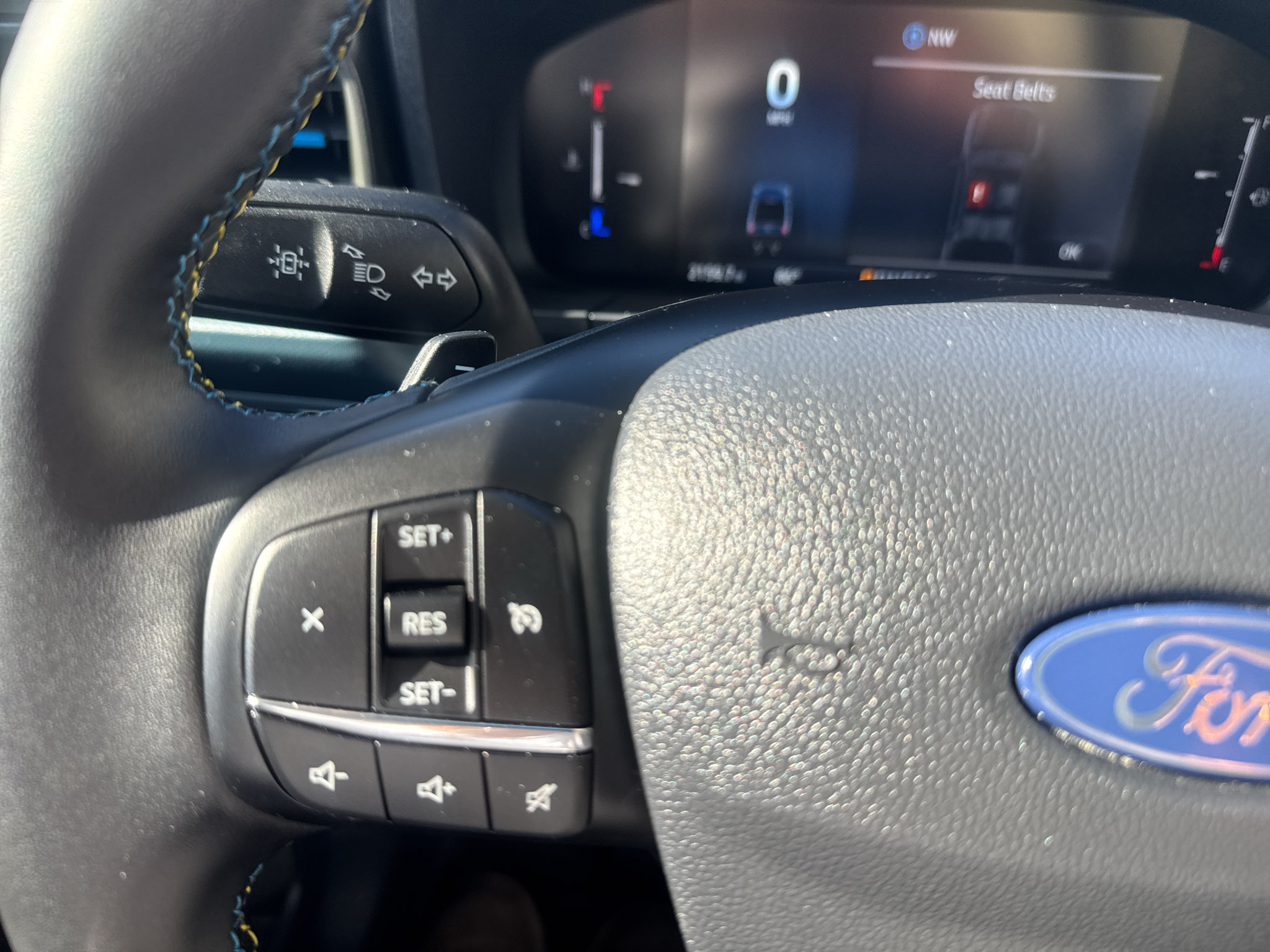 Used 2026 Ford Maverick Lobo AWD/4WD image 36