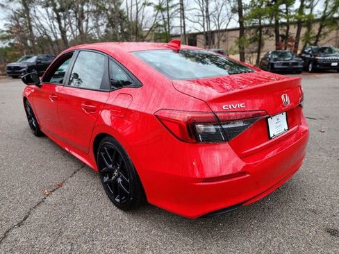 Used 2024 Honda Civic Sport image 3