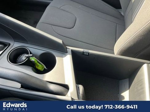 New 2025 Hyundai Elantra Sport image 29