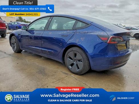 Used 2021 Tesla Model 3 Standard Range Plus image 3