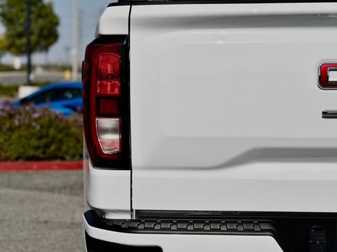 Used 2026 GMC Sierra 1500 Pro w/ Graphite Edition RWD image 11