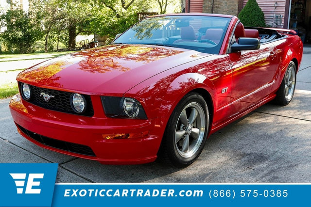 Used 2006 Ford Mustang GT Premium RWD image 1