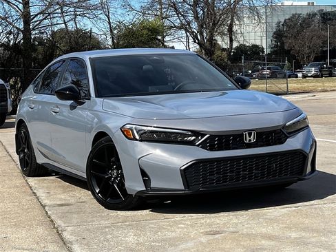 Used 2026 Honda Civic Sport image 2