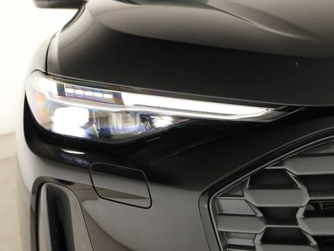 Certified 2025 Audi Q5 Prestige AWD/4WD image 39