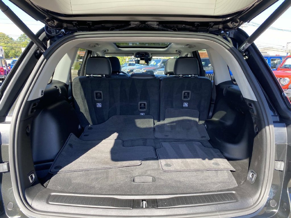 Certified 2023 Jeep Grand Cherokee Limited AWD/4WD image 5