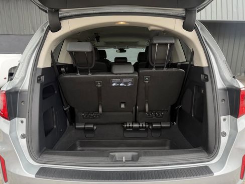 Used 2025 Honda Odyssey EX-L image 17