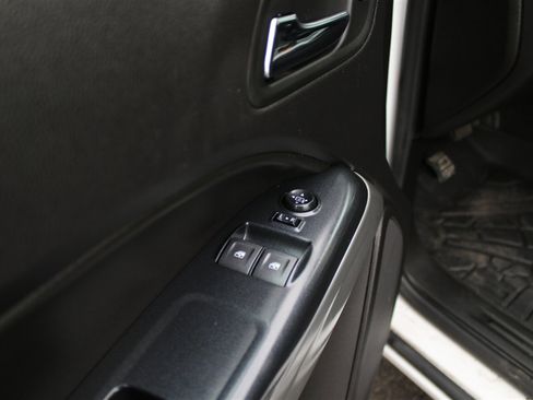 Used 2021 Chevrolet Colorado LT image 21