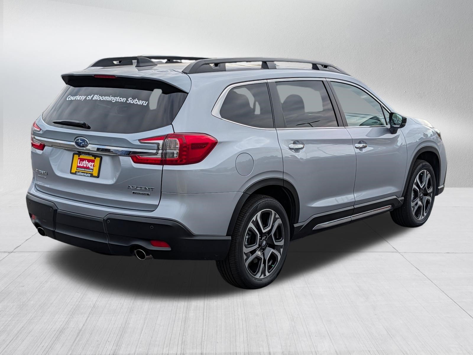 Certified 2025 Subaru Ascent Touring w/ Popular Package #2 AWD/4WD image 7
