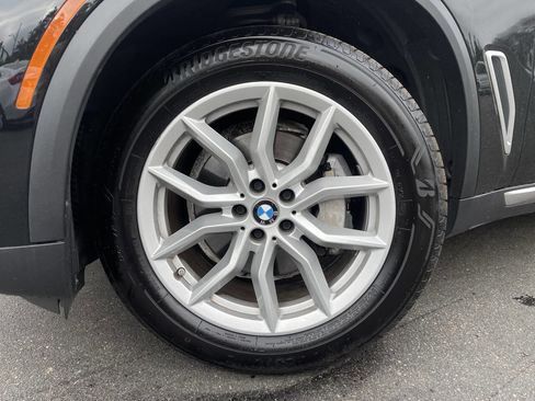 Used 2022 BMW X5 xDrive40i w/ Executive Package image 30