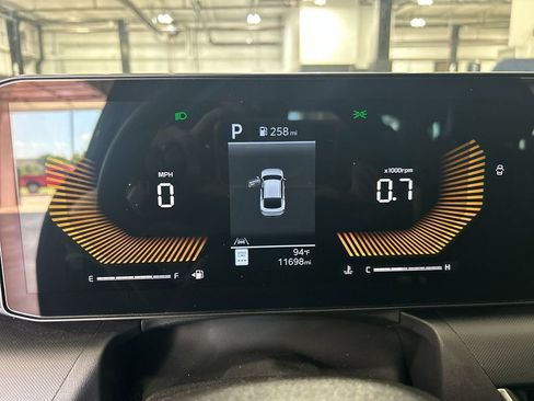Used 2025 Kia K4 FWD image 9