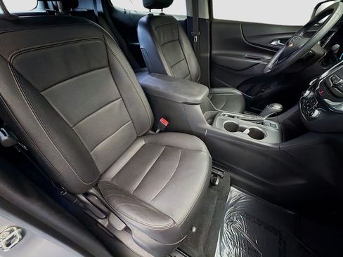 Used 2020 Chevrolet Equinox LT w/ Sport Edition FWD image 15