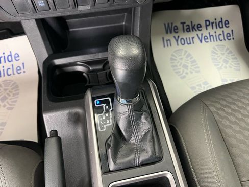 Used 2021 Toyota Tacoma SR5 image 10