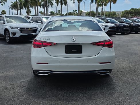 Used 2025 Mercedes-Benz C 300 Sedan image 6
