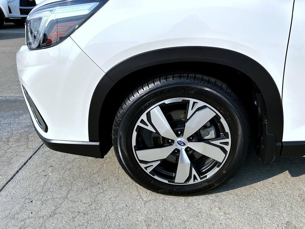 Used 2021 Subaru Forester Touring AWD/4WD image 23