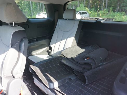 Used 2022 Hyundai Palisade SEL w/ Convenience Package FWD image 15