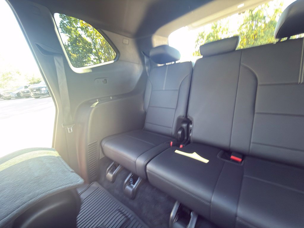 Used 2025 GMC Acadia Elevation w/ Elevation Premium Package AWD/4WD image 32
