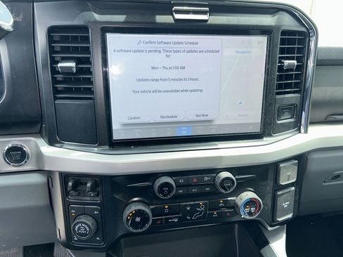 Used 2025 Ford F350 XLT w/ Black Appearance Package AWD/4WD image 11