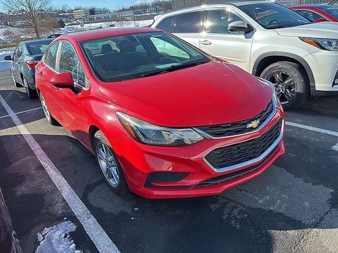 Used 2016 Chevrolet Cruze LT image 18