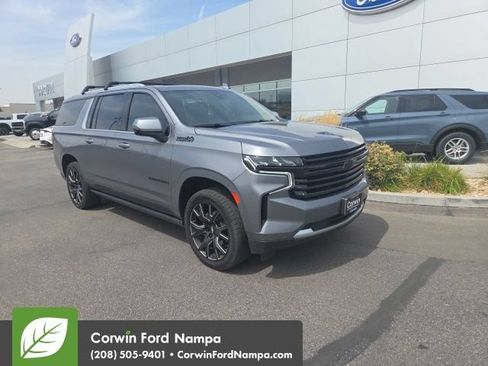 Used 2021 Chevrolet Suburban High Country AWD/4WD image 1