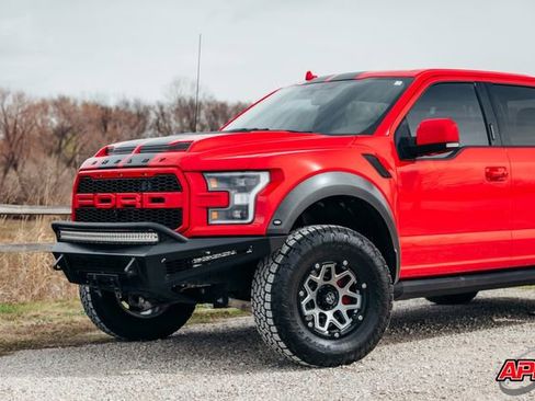 Used 2019 Ford F150 Raptor w/ Equipment Group 802A Luxury image 44