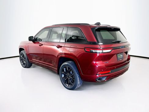 Used 2023 Jeep Grand Cherokee 30th Anniversary image 5