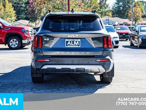 Used 2022 Kia Sorento SX Prestige image 10