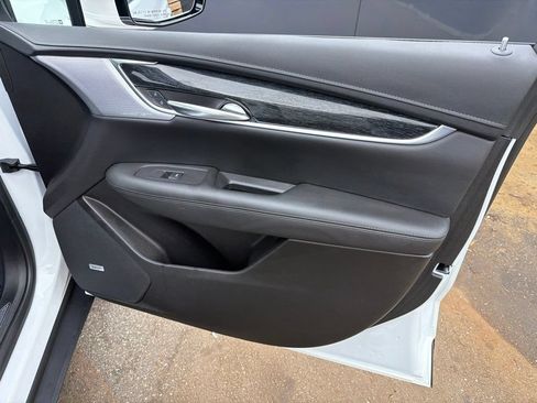 Used 2022 Cadillac XT5 Premium Luxury AWD/4WD image 26