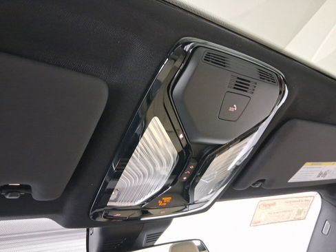 New 2026 BMW 330i Sedan w/ Premium Package image 14