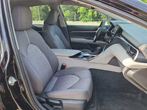 Used 2024 Toyota Camry LE w/ Convenience Package FWD image 18
