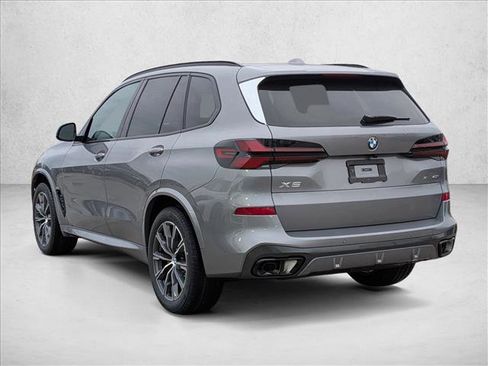New 2026 BMW X5 xDrive40i w/ M Sport Package image 9