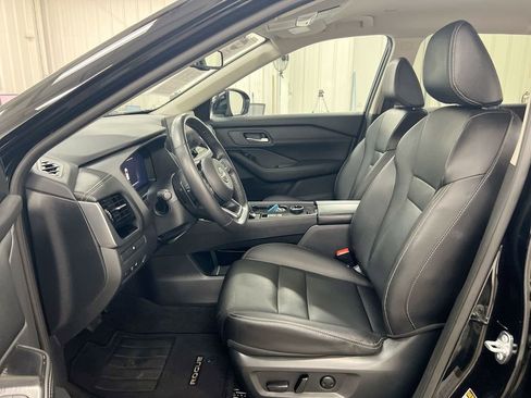 Used 2024 Nissan Rogue SL AWD/4WD image 20