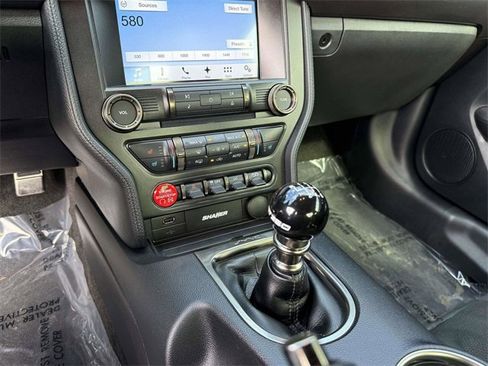 Used 2017 Ford Mustang Shelby GT350 image 44