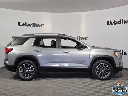 Certified 2026 GMC Terrain Elevation w/ Elevation Premium Package FWD image 9