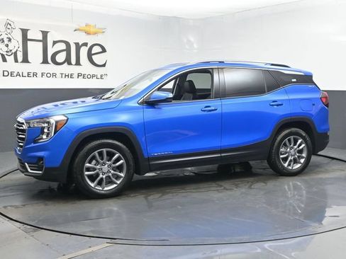 Used 2024 GMC Terrain SLT w/ Infotainment Package II AWD/4WD image 33