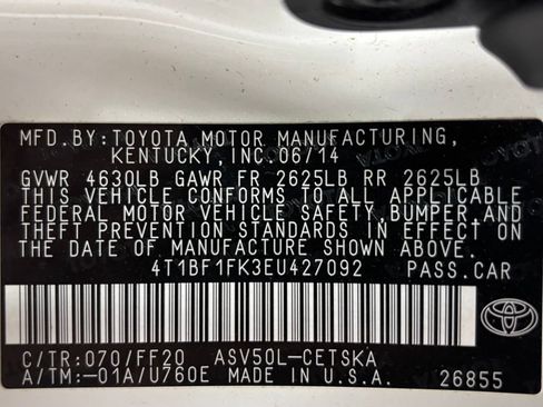 Used 2014 Toyota Camry SE FWD image 11
