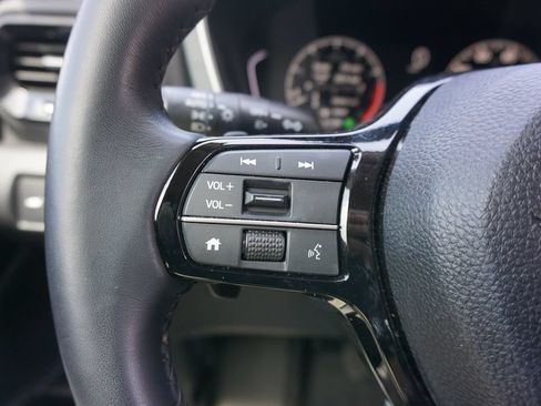 Used 2024 Honda Pilot EX-L image 8