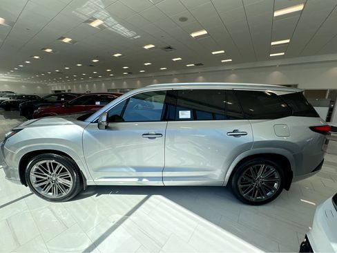 New 2026 Lexus TX 350 AWD image 4
