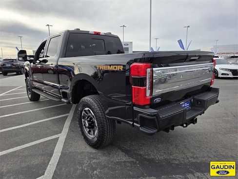 Certified 2024 Ford F350 Platinum w/ Tremor Off-Road Package image 5