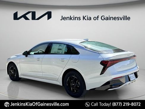 New 2026 Kia K5 LXS FWD image 5
