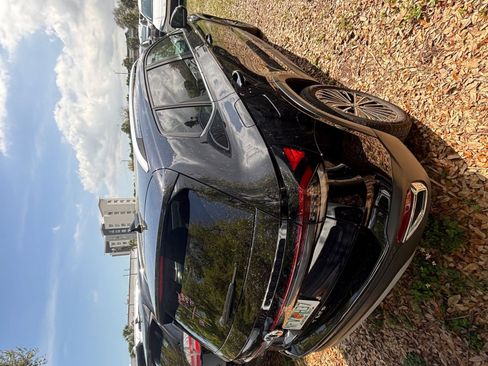 Used 2025 Volkswagen Taos SE image 8