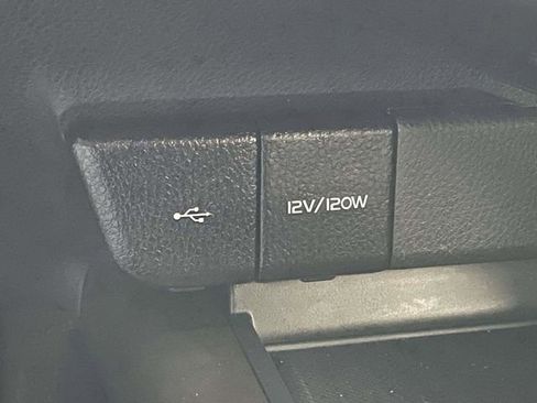 Used 2023 Toyota Camry LE image 29