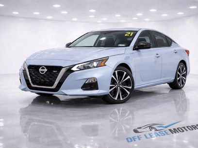 Used 2024 Nissan Altima 2.5 SR