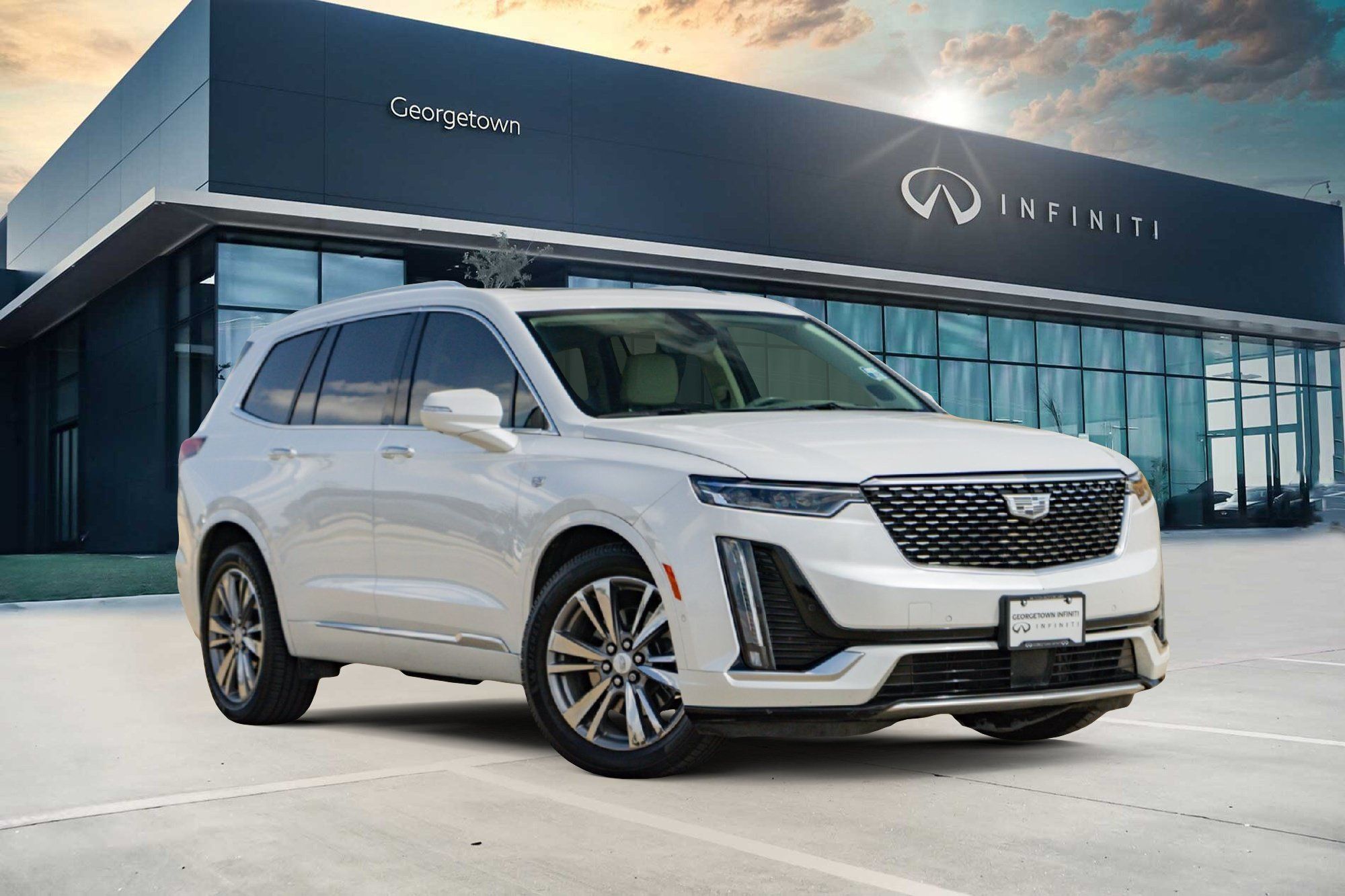 Used 2022 Cadillac XT6 Premium Luxury w/ Technology Package FWD image 1