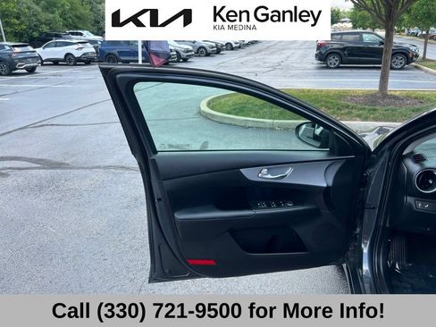 Certified 2024 Kia Forte LXS w/ LXS Technology Package FWD image 26