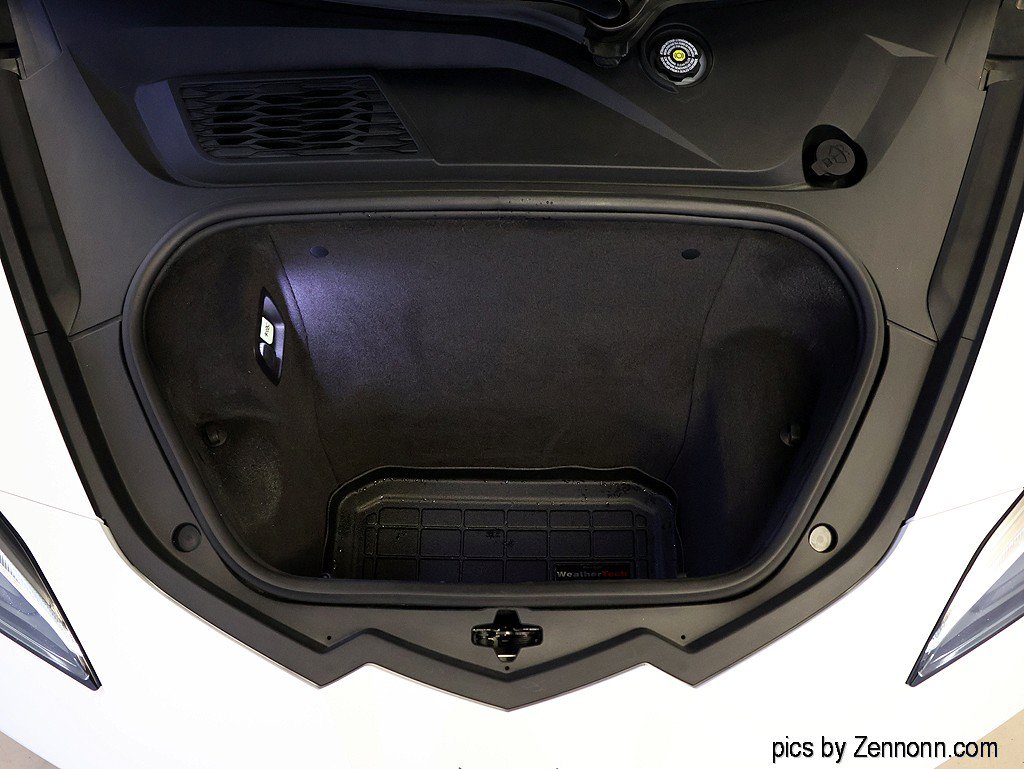 Used 2020 Chevrolet Corvette Stingray Premium Cpe w/ 3LT Preferred Equipment Group RWD image 36