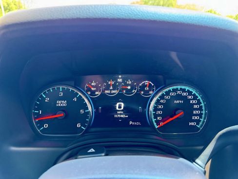 Used 2019 GMC Yukon XL Denali w/ Denali Ultimate Package AWD/4WD image 17