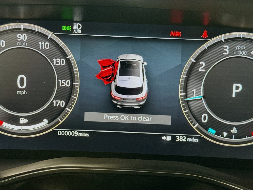 New 2026 Jaguar F-PACE R-Dynamic S AWD/4WD image 12